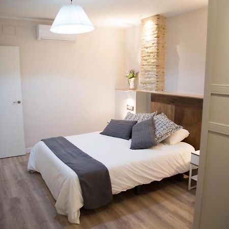 Apartamenticos Studio 39 Zaragoza Kültér fotó