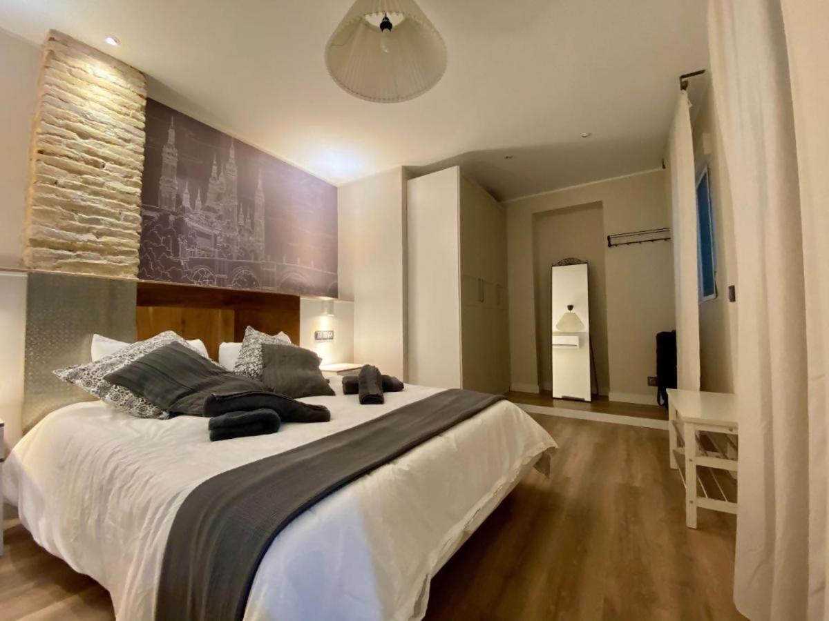 Apartamenticos Studio 39 Zaragoza Kültér fotó